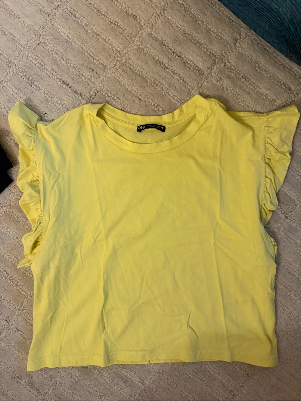 Zara tee